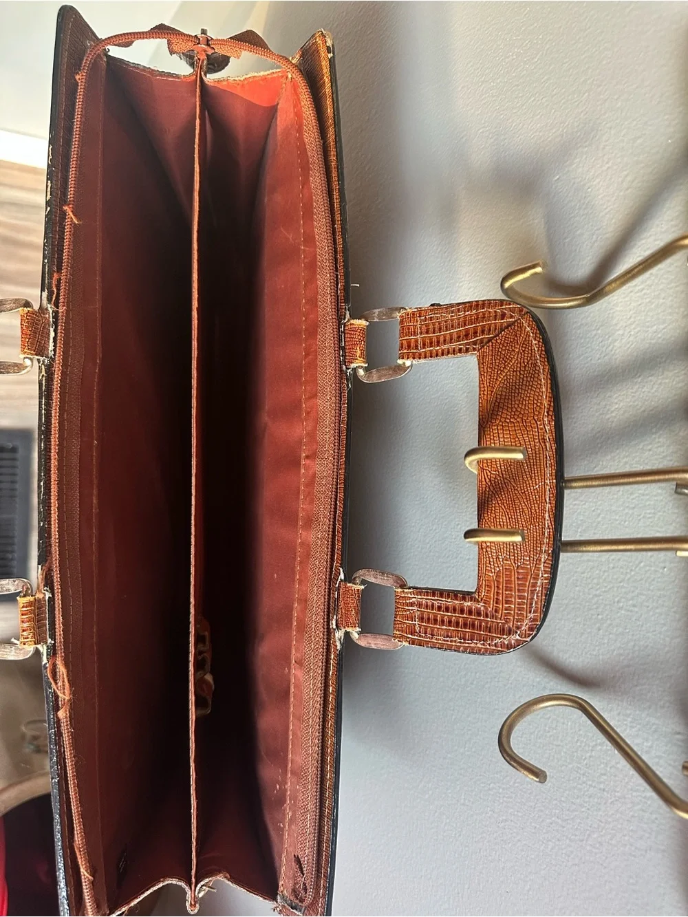 Classic Tan Leather Briefcase with Lizard-Texture Finish